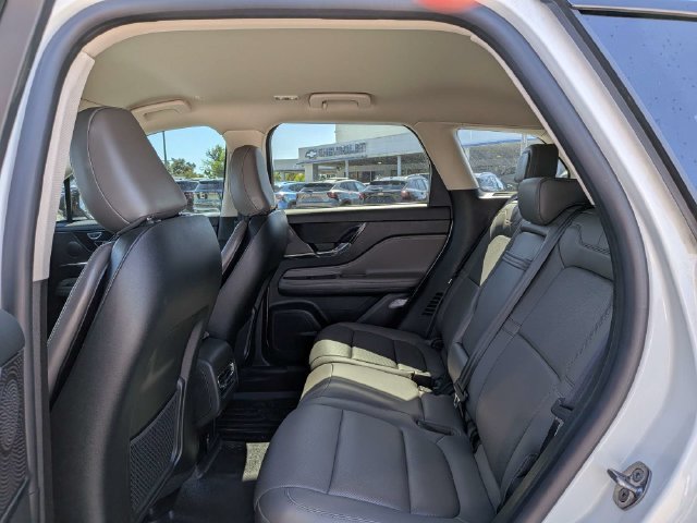 Used 2024 Lincoln Corsair Reserve AWD/4WD image 10
