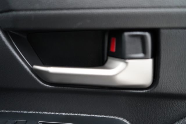 Used 2025 Toyota Tacoma TRD Off-Road image 30
