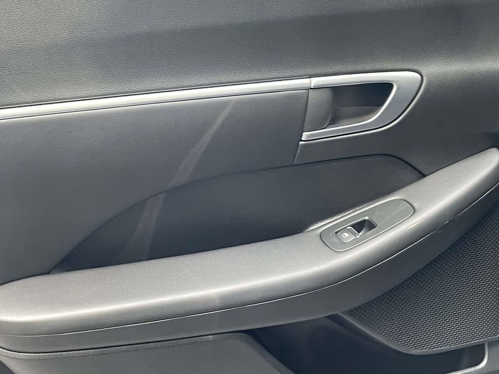 Certified 2024 Hyundai Sonata SEL w/ Convenience Package FWD image 9