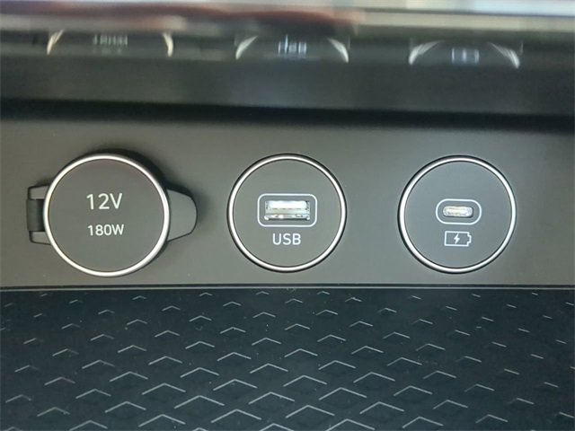 New 2025 Genesis G70 2.5T image 21