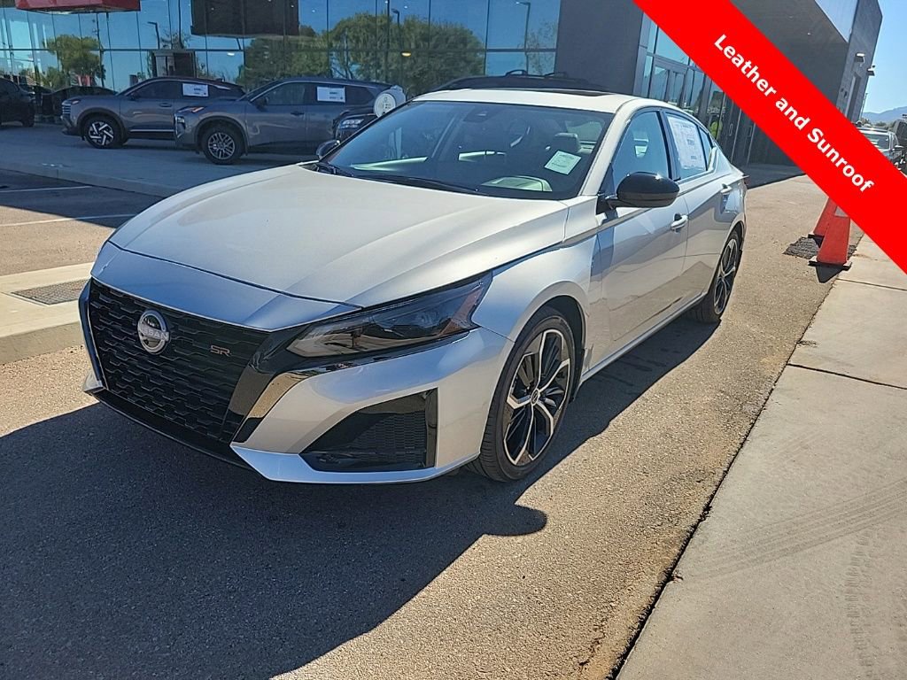 New 2025 Nissan Altima 2.5 SR w/ SR Premium Package image 3