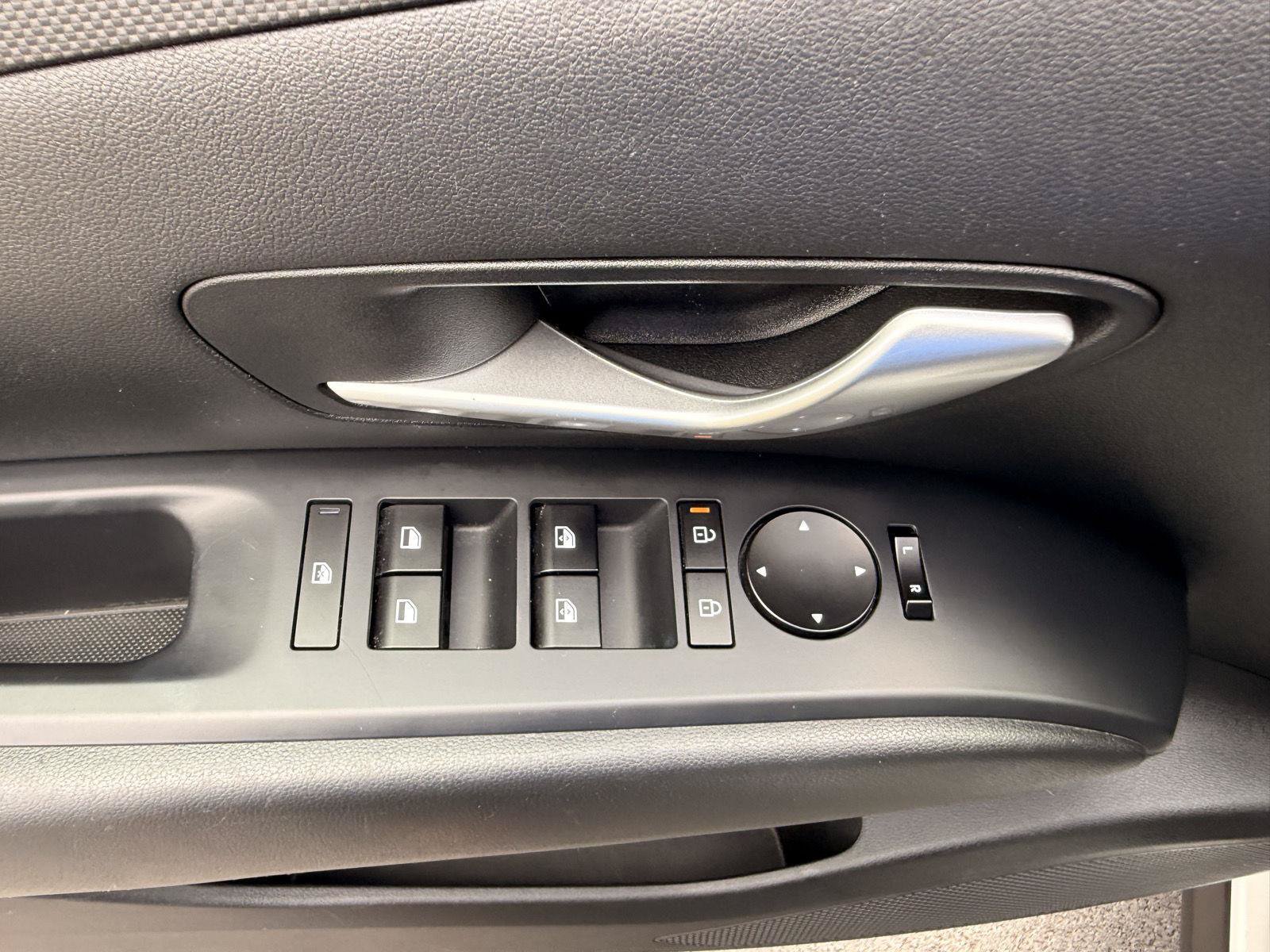 Used 2025 Hyundai Tucson SEL AWD/4WD image 13