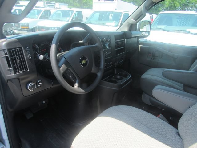 Certified 2025 Chevrolet Express 2500 w/ Driver Convenience Package RWD image 8