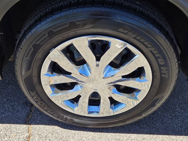 Used 2019 Nissan Rogue S FWD image 11