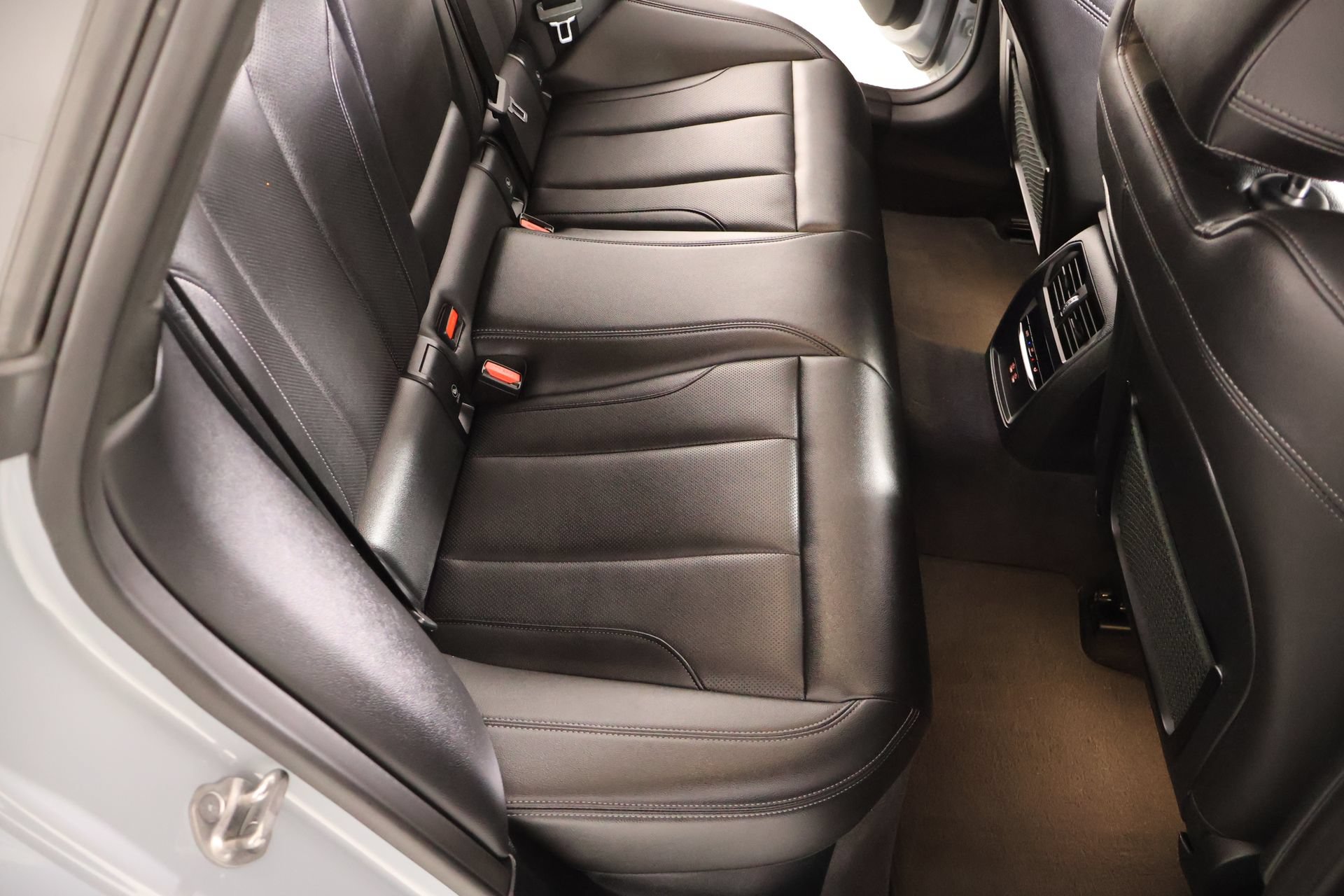 Used 2023 BMW 430i Gran Coupe w/ M Sport Package RWD image 15