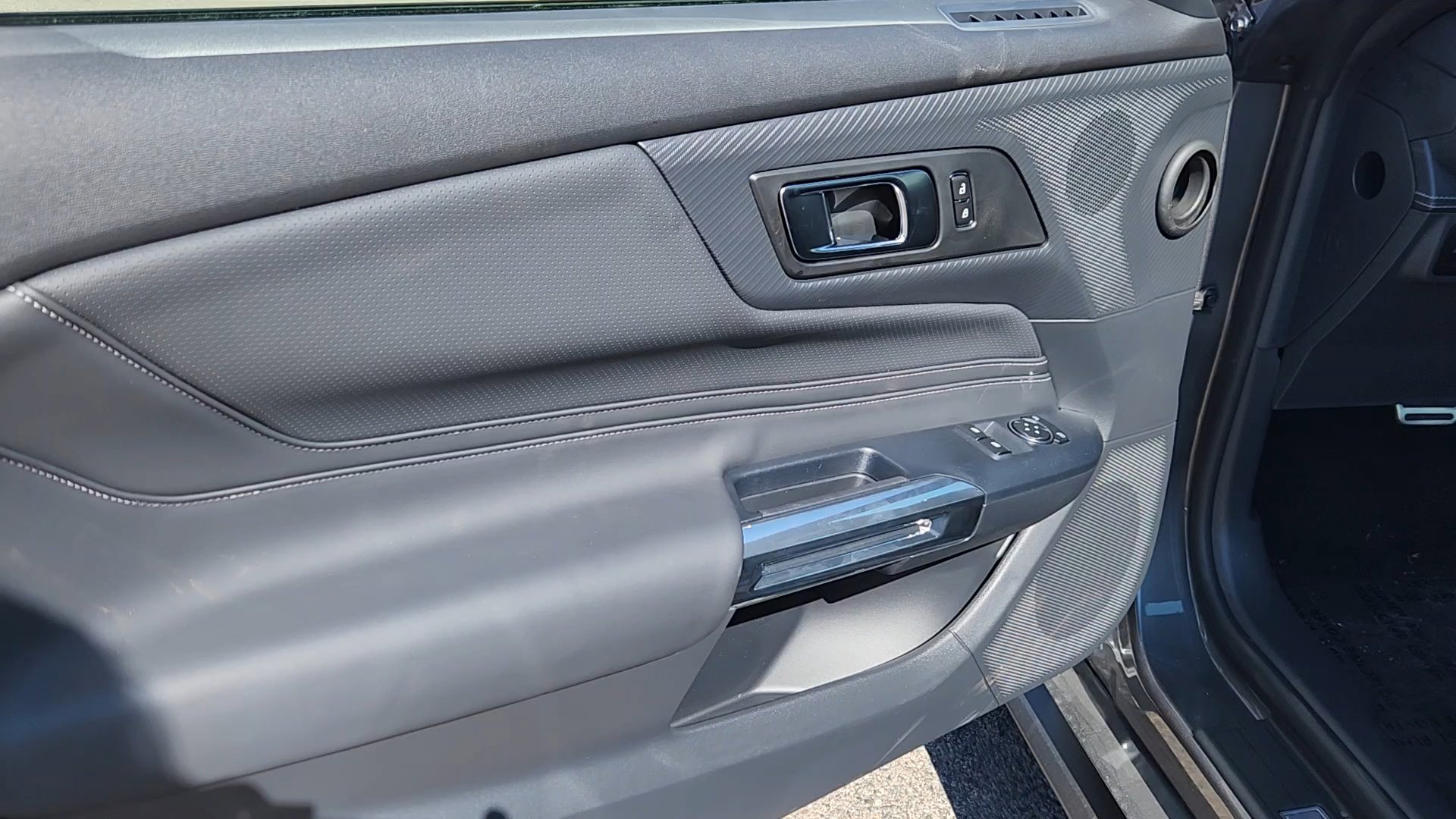 New 2025 Ford Mustang GT Premium w/ GT Performance Package image 16