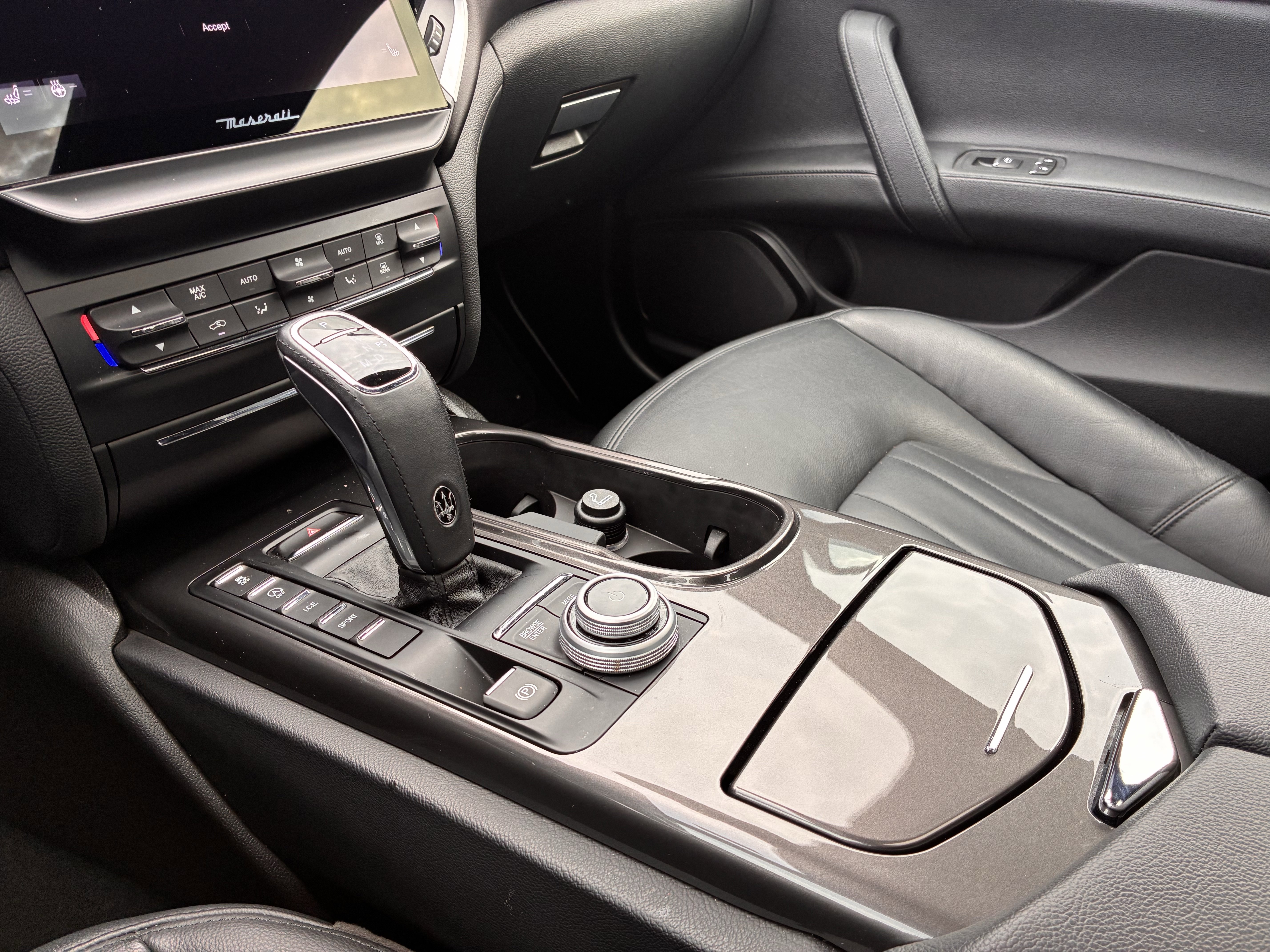 Used 2021 Maserati Ghibli S Q4 image 21