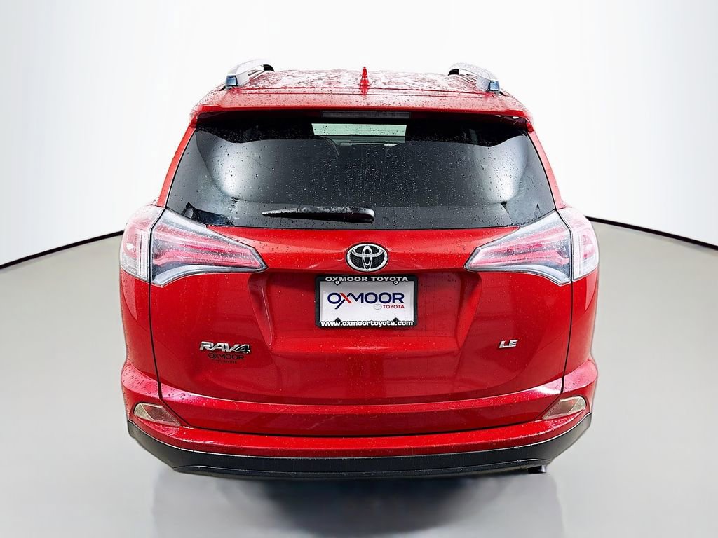Used 2016 Toyota RAV4 LE image 6