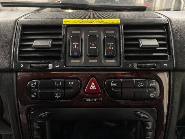 Used 2005 Mercedes-Benz G 500 image 26
