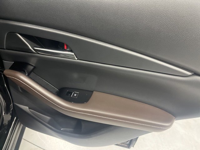 Used 2025 MAZDA CX-30 AWD 2.5 S w/ Premium Package image 25