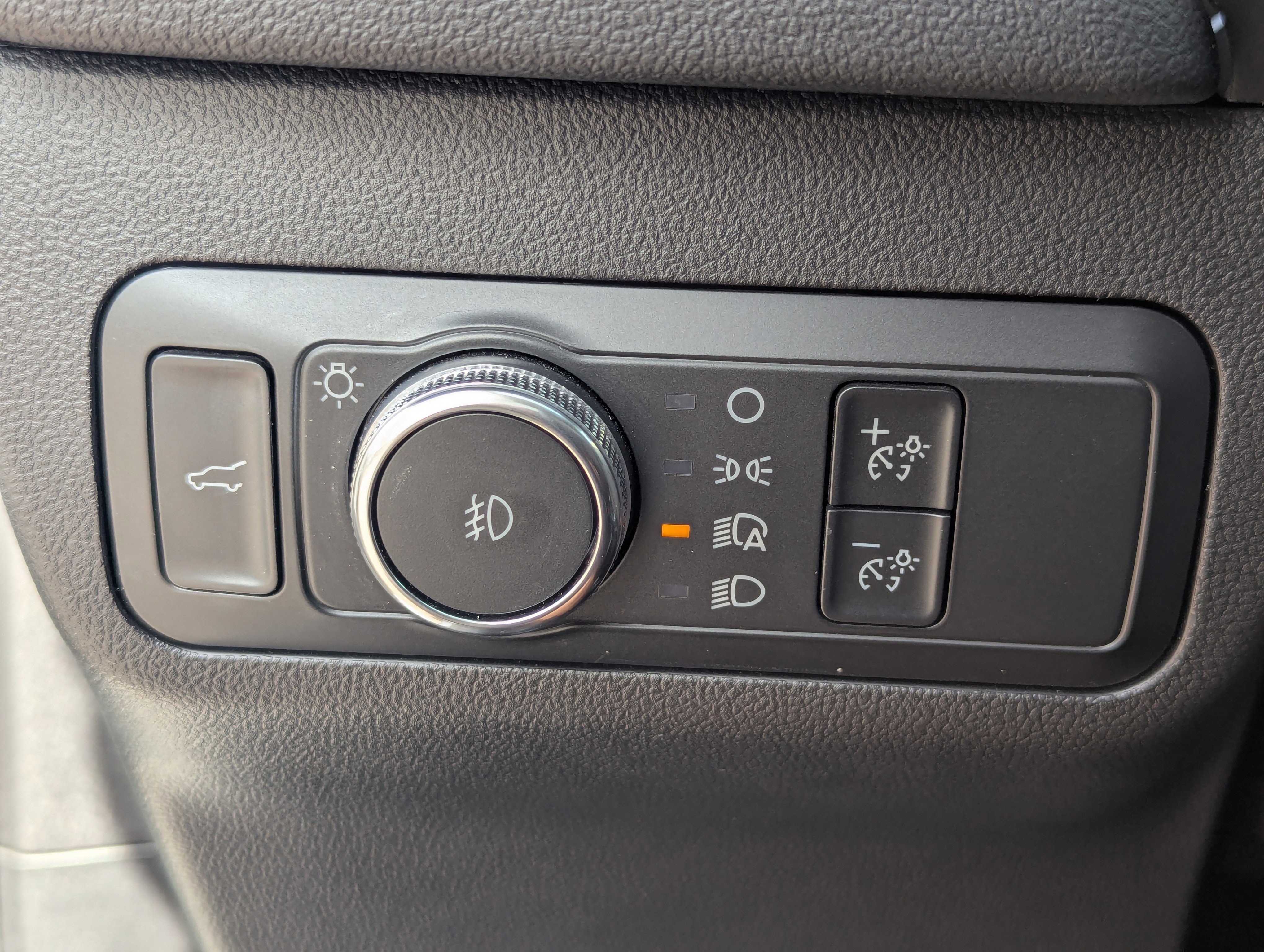 Used 2022 Ford Escape SEL image 35