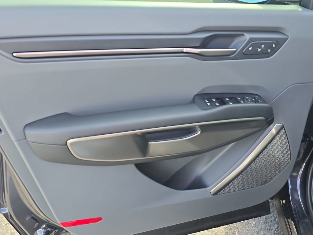 New 2026 Kia EV9 Wind AWD/4WD image 18
