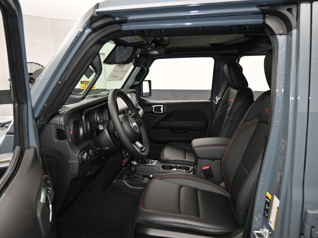 New 2026 Jeep Gladiator Rubicon w/ Steel Power Dome Hood Package AWD/4WD image 11