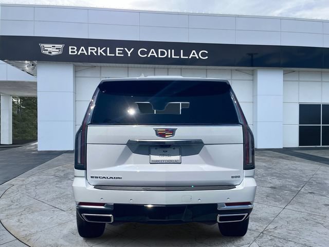 New 2026 Cadillac Escalade Luxury w/ Touring Package RWD image 4