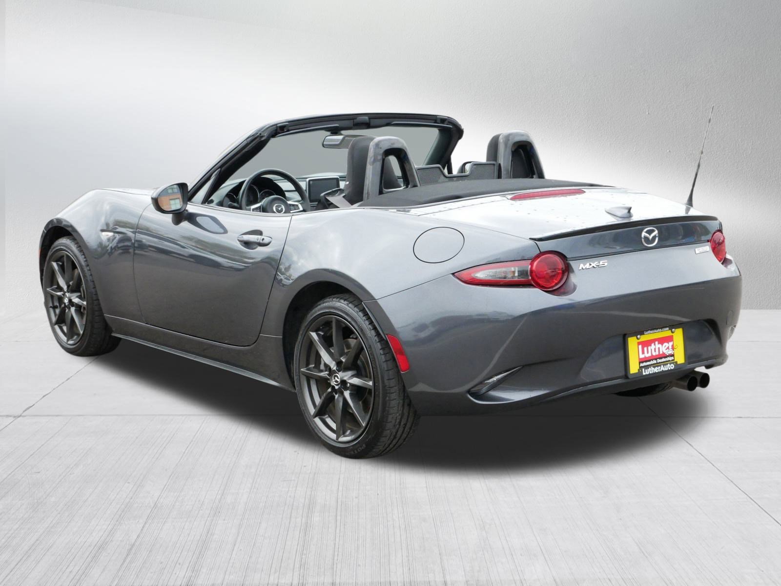 Used 2016 MAZDA MX-5 Miata Club image 5