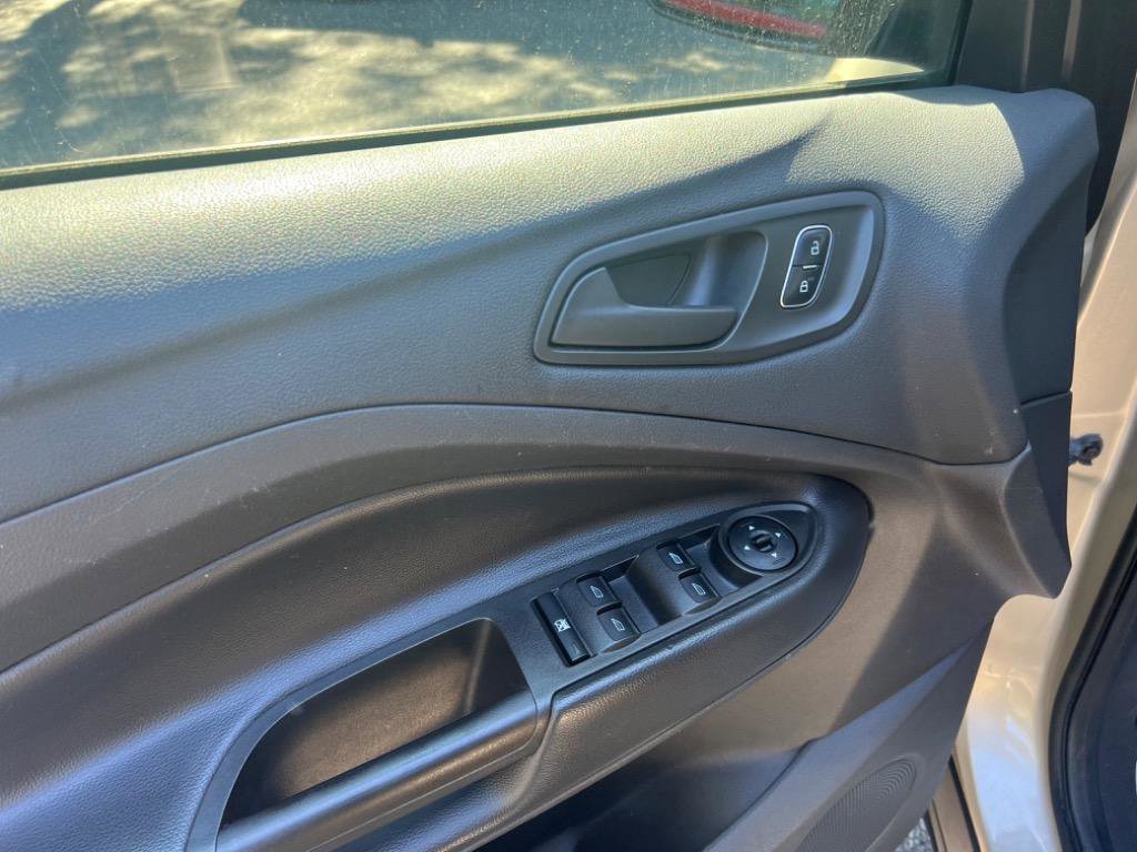 Used 2017 Ford Escape S image 11