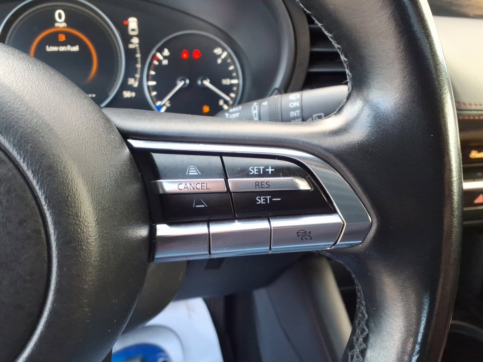 Certified 2023 MAZDA MAZDA3 s image 24