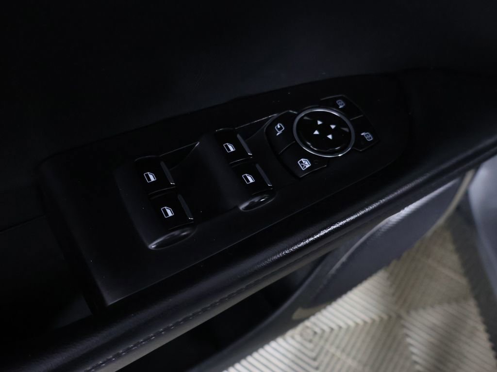 Used 2023 Lincoln Nautilus FWD w/ Premium Package image 36