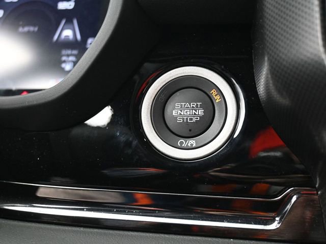 Used 2025 RAM 1500 Limited image 25