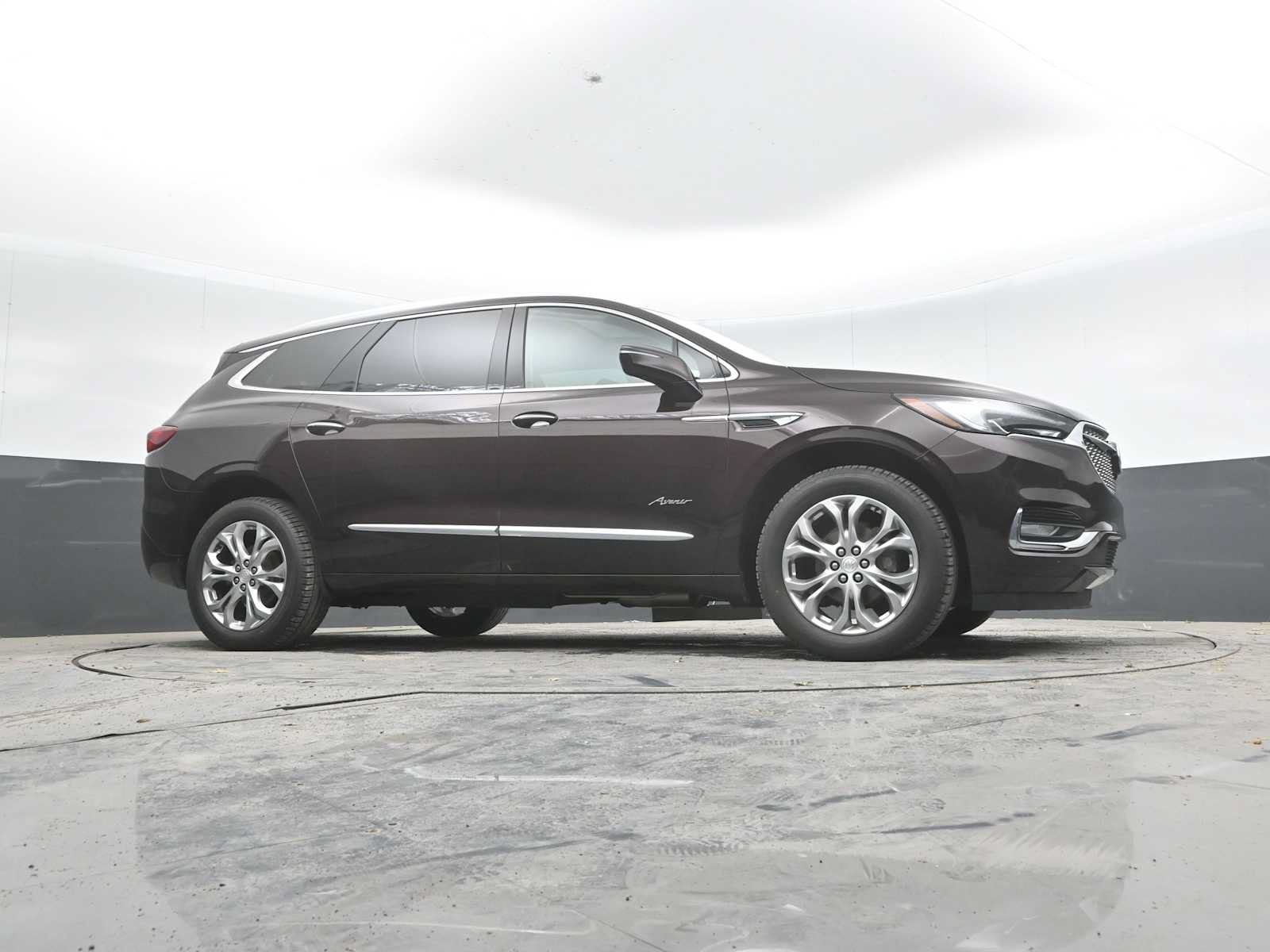 Used 2020 Buick Enclave Avenir w/ Avenir Technology Package AWD/4WD image 50