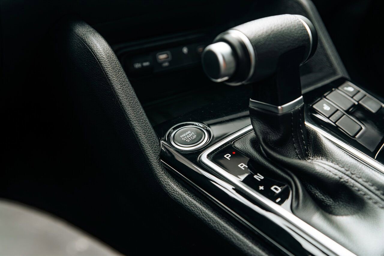 Used 2025 Kia Sportage X-Line image 27