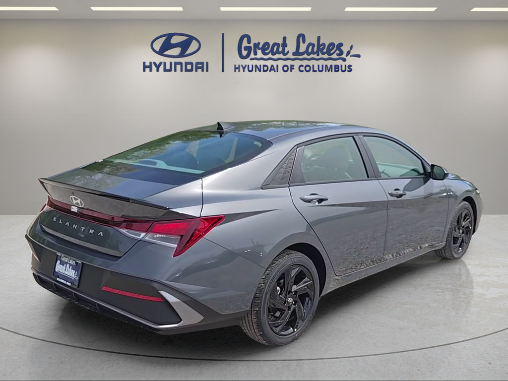 New 2026 Hyundai Elantra Sport FWD image 5