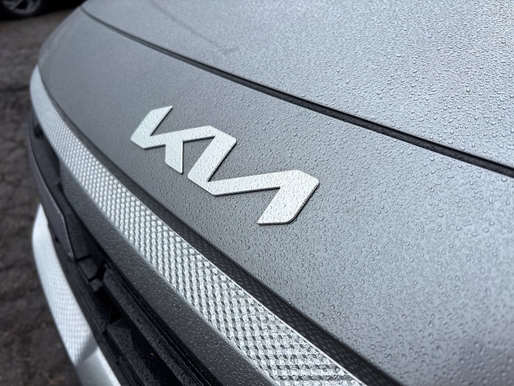 Used 2024 Kia Seltos SX AWD/4WD image 9