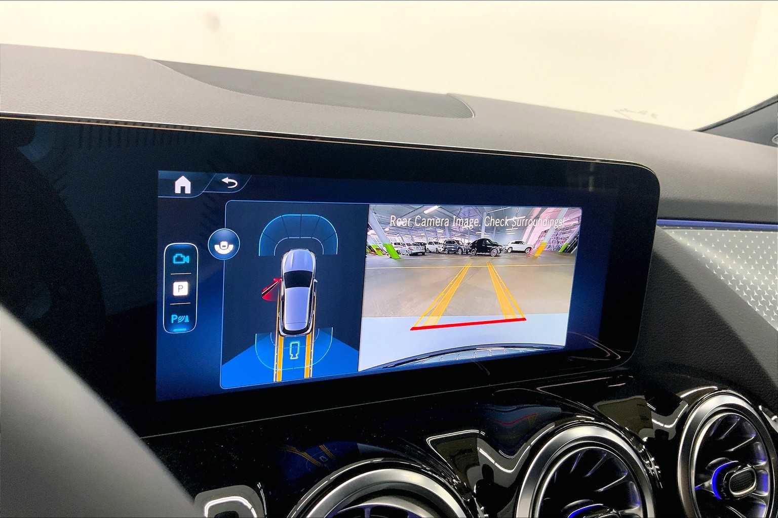 New 2026 Mercedes-Benz GLA 250 GLA 250 image 23