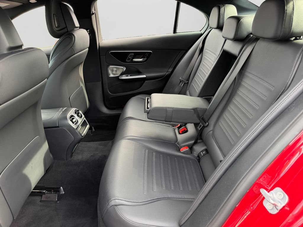 Used 2024 Mercedes-Benz C 300 4MATIC Sedan image 11