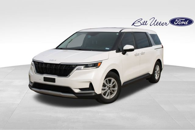 Used 2023 Kia Carnival LX