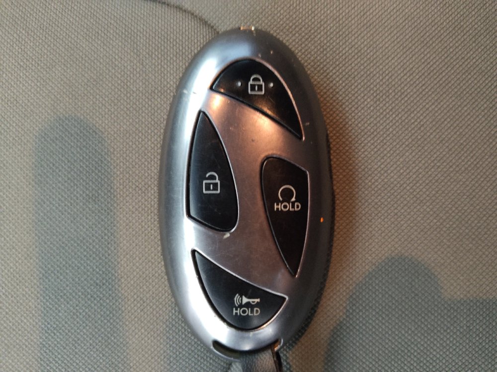 Used 2025 Hyundai Elantra Sport FWD image 32