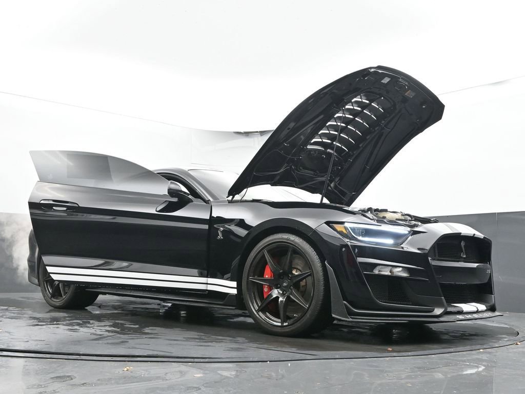 Used 2020 Ford Mustang Shelby GT500 w/ Technology Package image 70