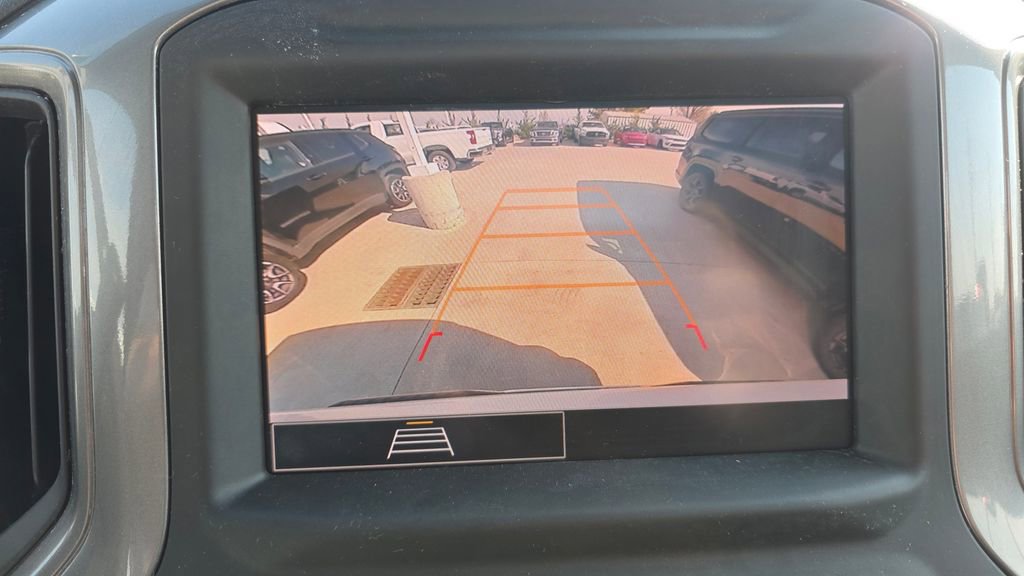 Used 2025 Chevrolet Silverado 1500 W/T image 20