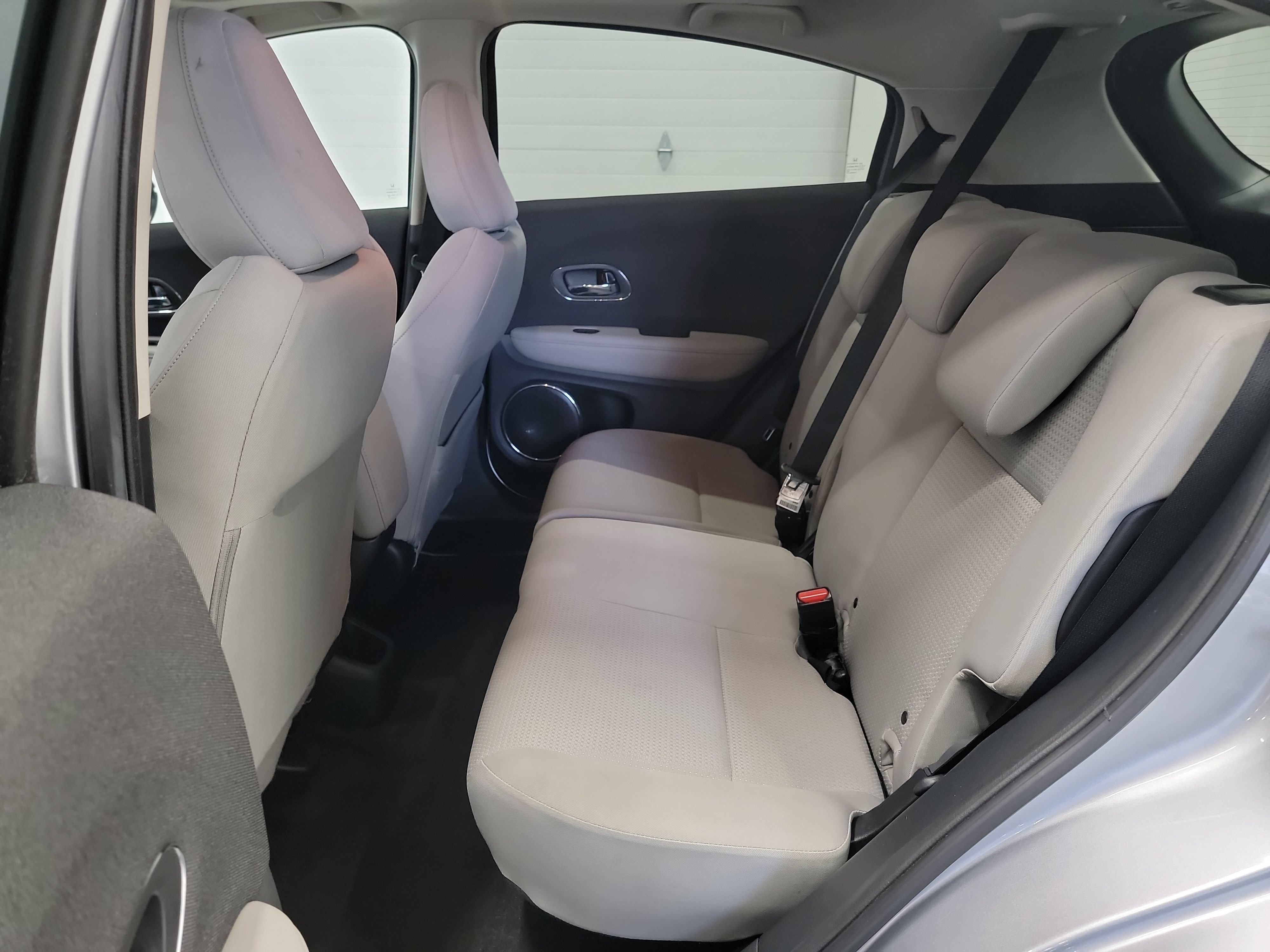 Used 2021 Honda HR-V EX image 27