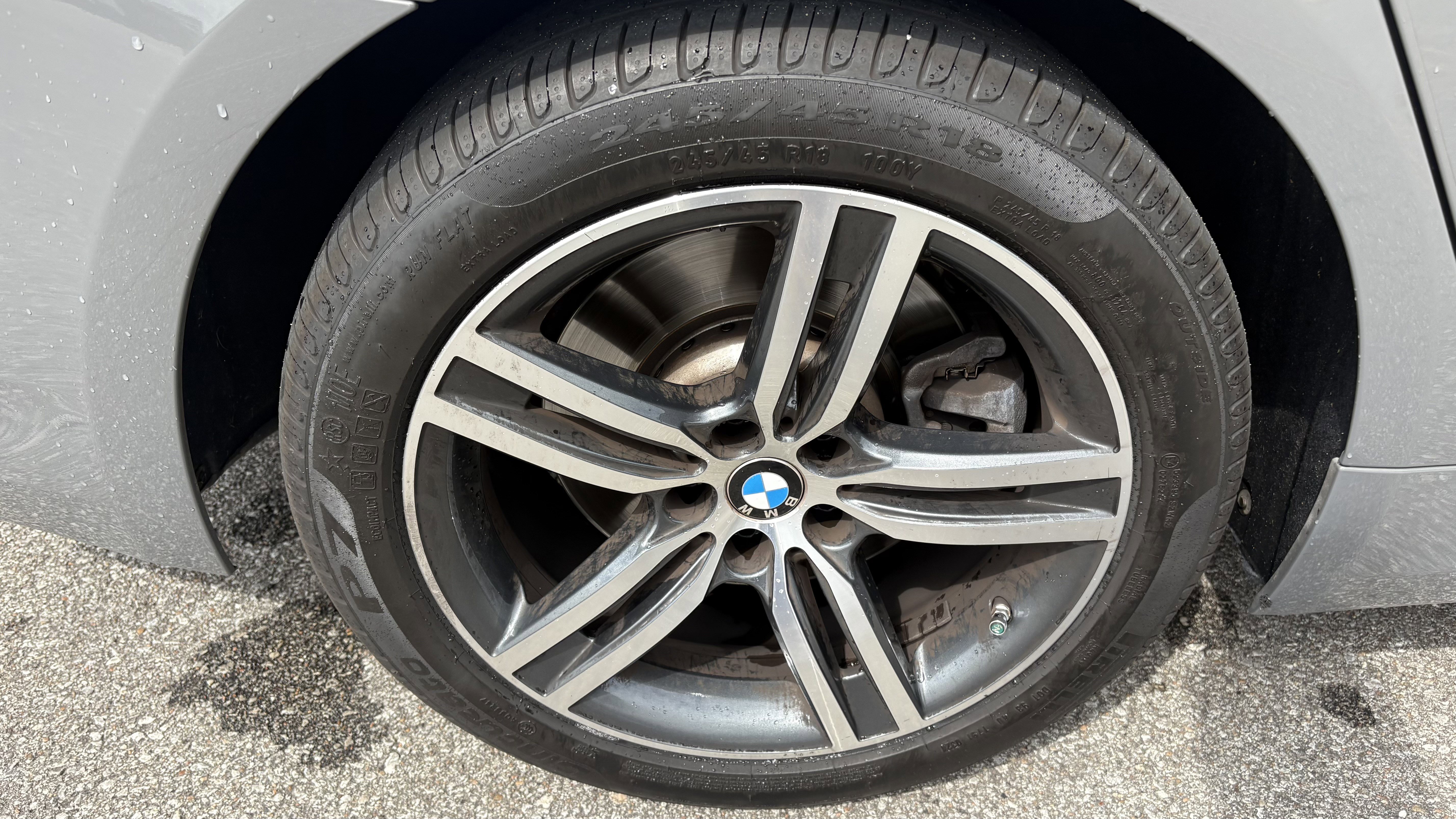 Used 2021 BMW 540i xDrive w/ Premium Package AWD/4WD image 14