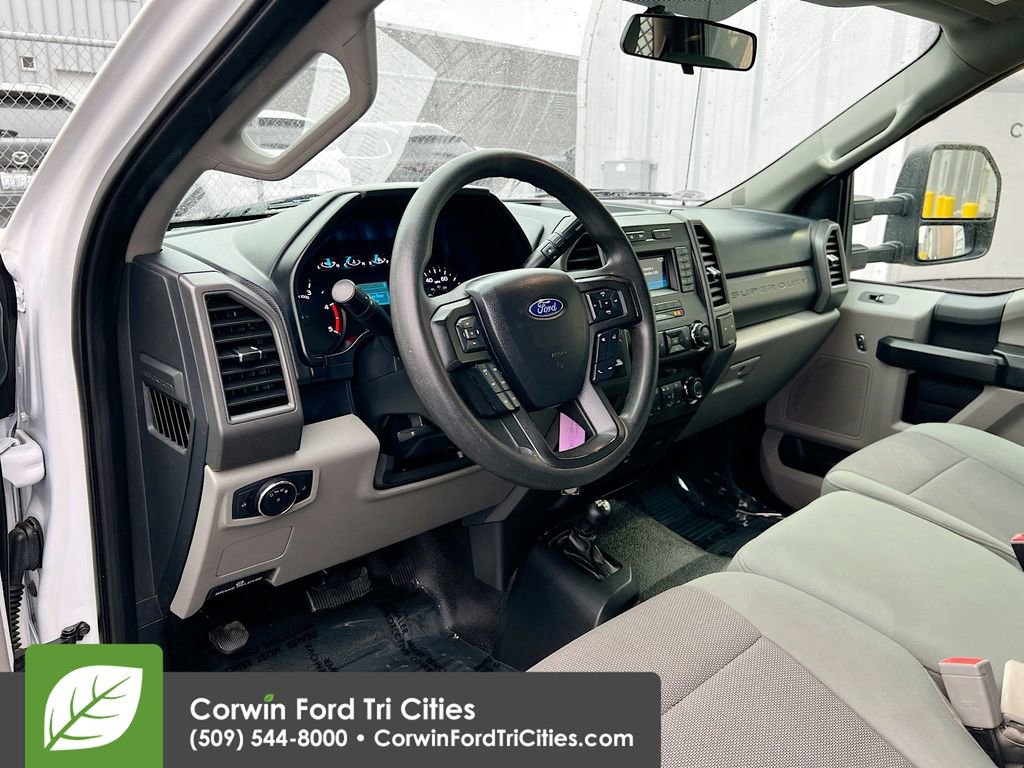 Used 2019 Ford F550 4x4 Crew Cab Super Duty image 3
