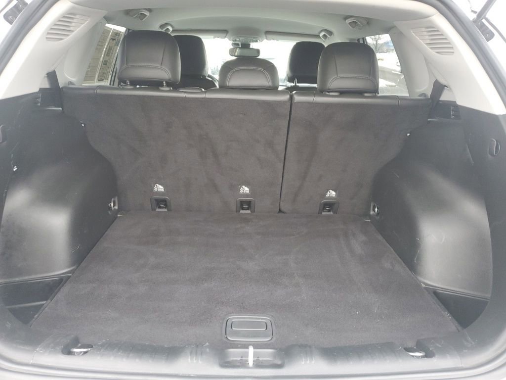 Used 2022 Jeep Compass Limited image 26