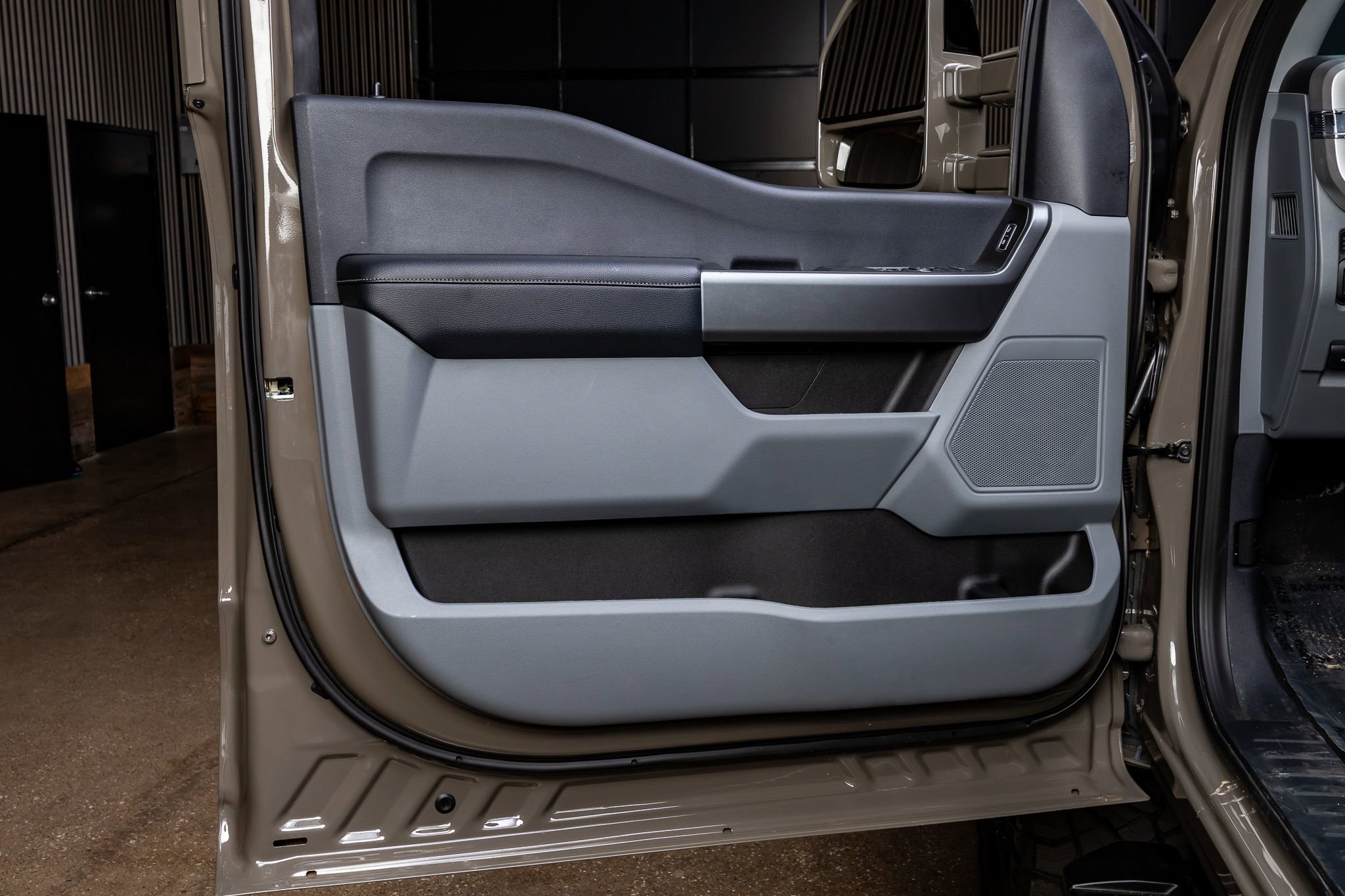 Used 2026 Ford F350 XLT w/ 360-Degree Camera Package image 29