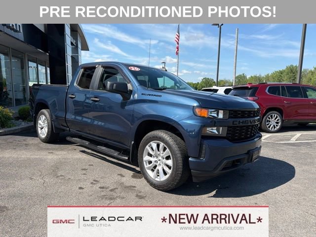 Used 2020 Chevrolet Silverado 1500 Custom w/ Custom Value Package AWD/4WD image 7