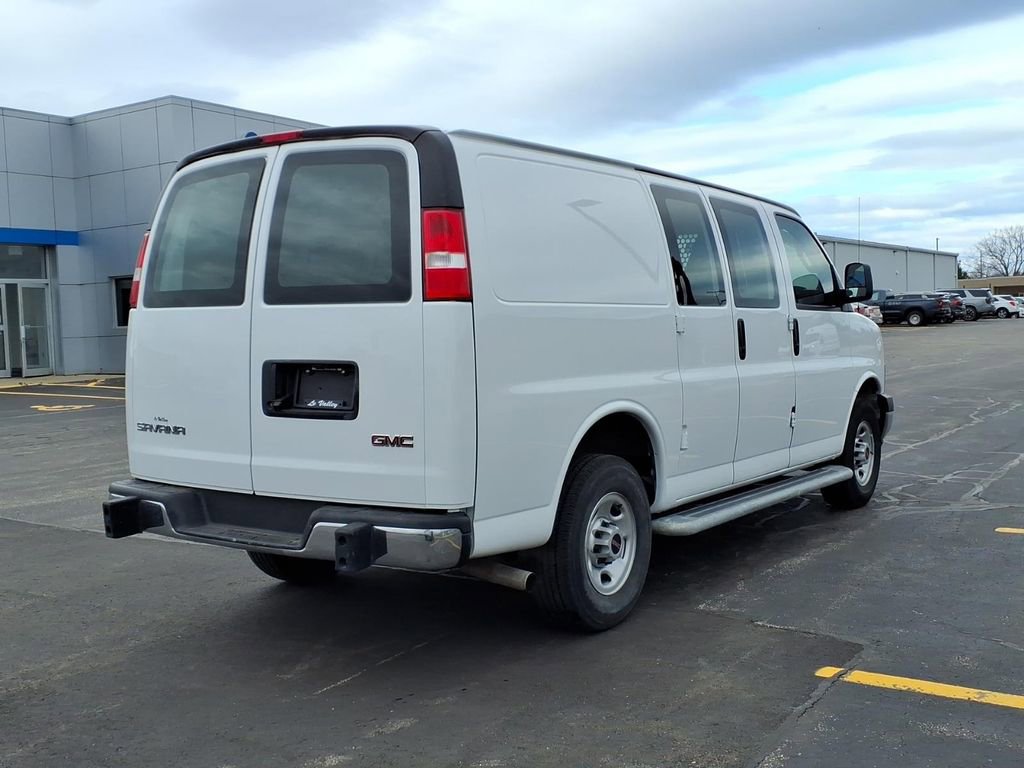 Used 2024 GMC Savana 2500 w/ Driver Convenience Package image 7