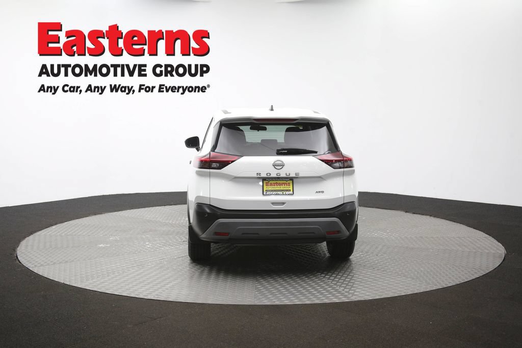 Used 2023 Nissan Rogue S AWD/4WD image 32