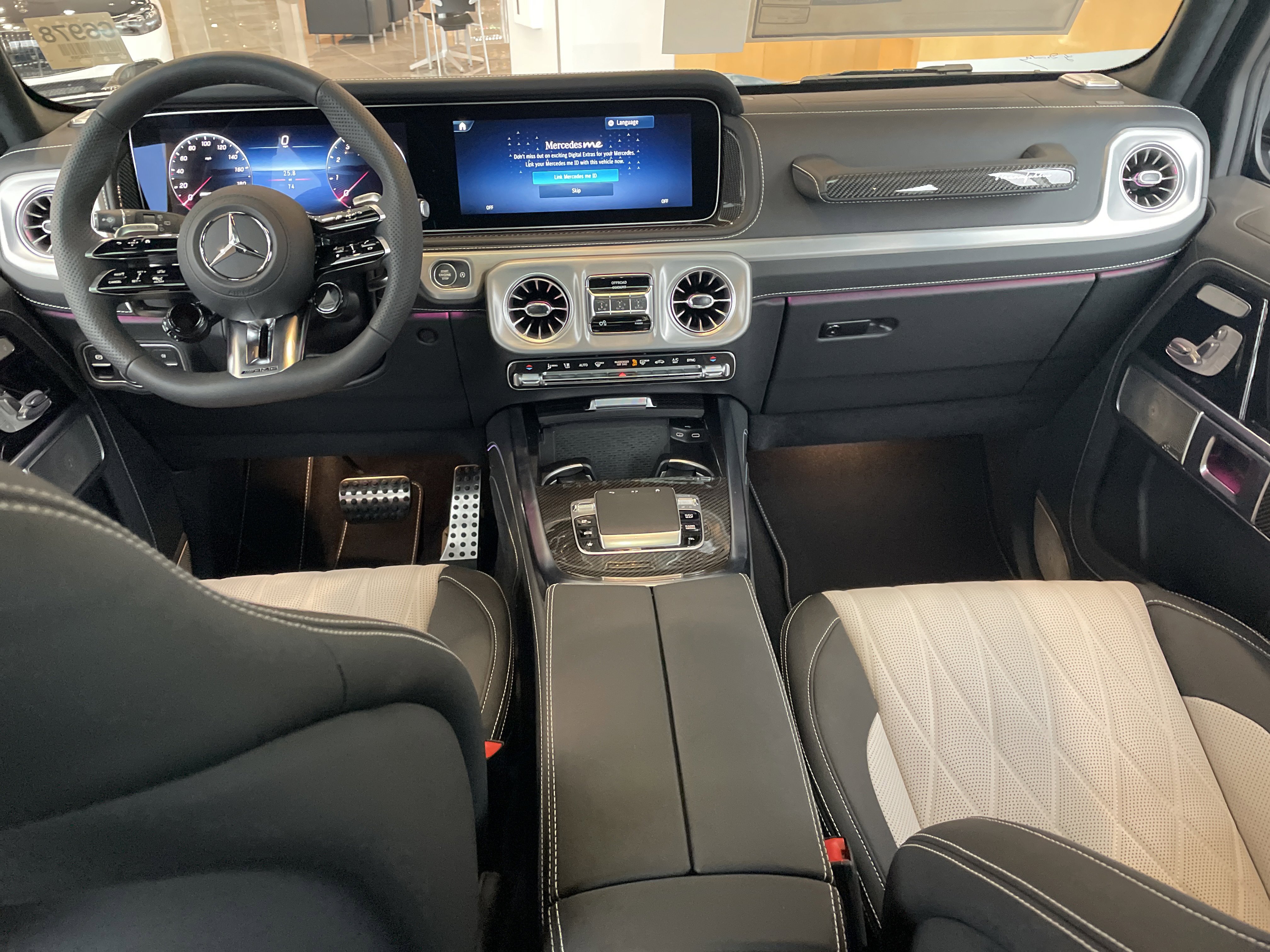 New 2026 Mercedes-Benz G 63 AMG 4MATIC image 17