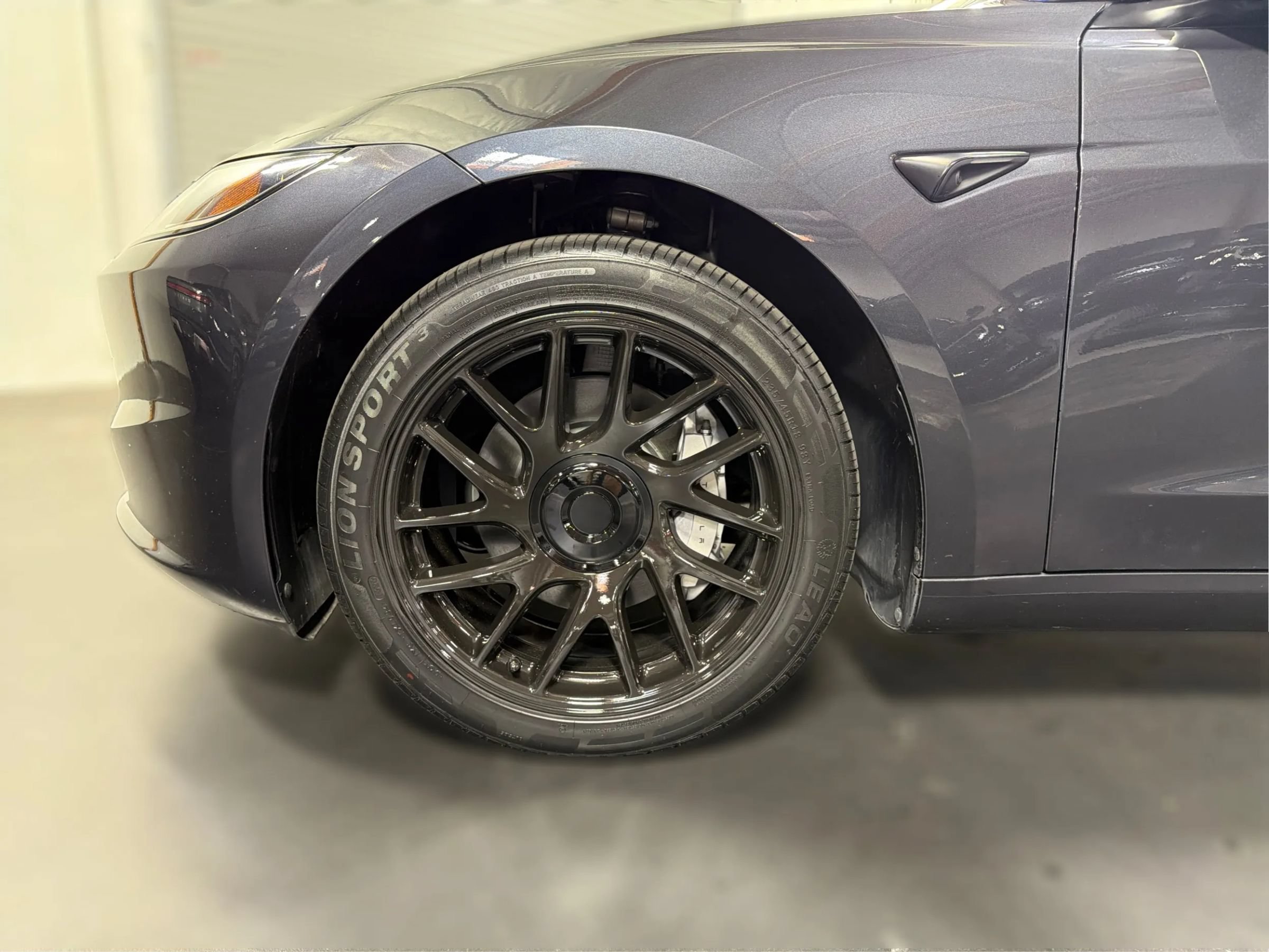 Used 2024 Tesla Model 3 Standard Range RWD image 20