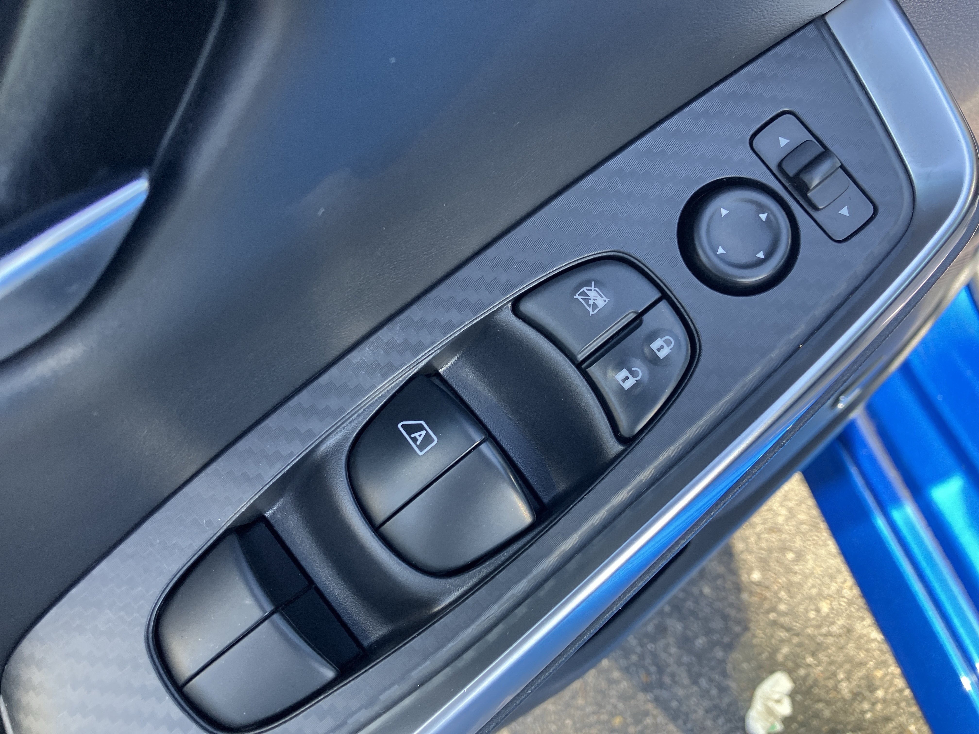 Used 2022 Nissan Sentra SR w/ SR Premium Package FWD image 16