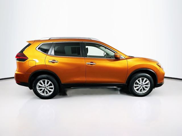 Certified 2019 Nissan Rogue SV image 9