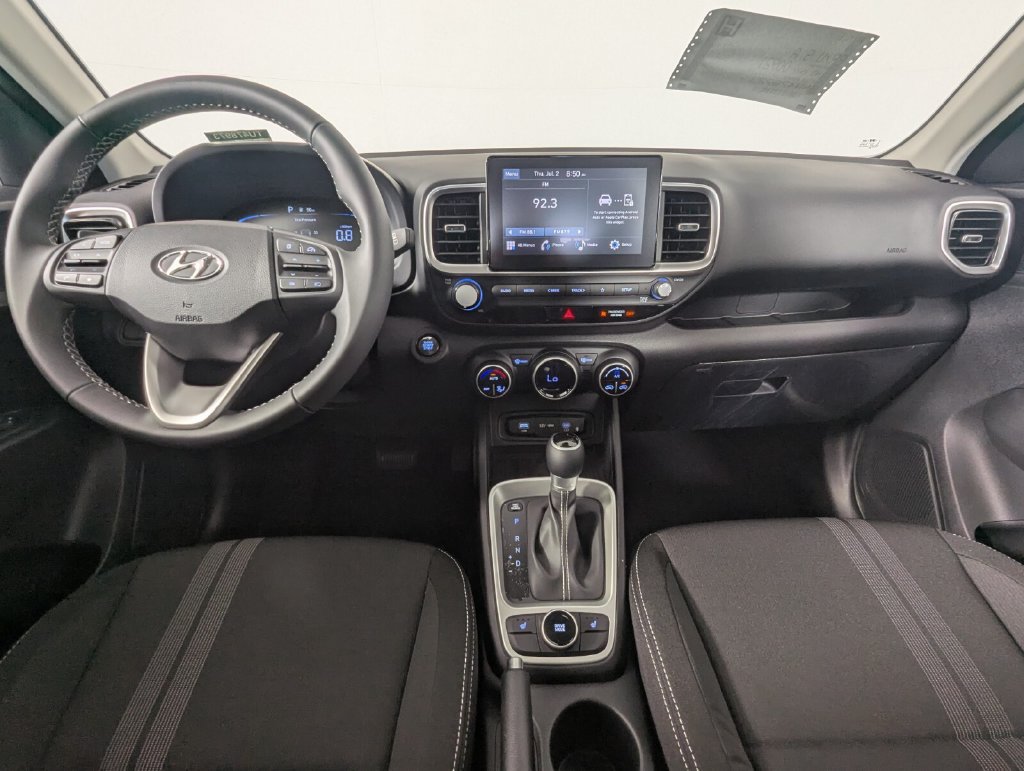 New 2026 Hyundai Venue SEL FWD image 13