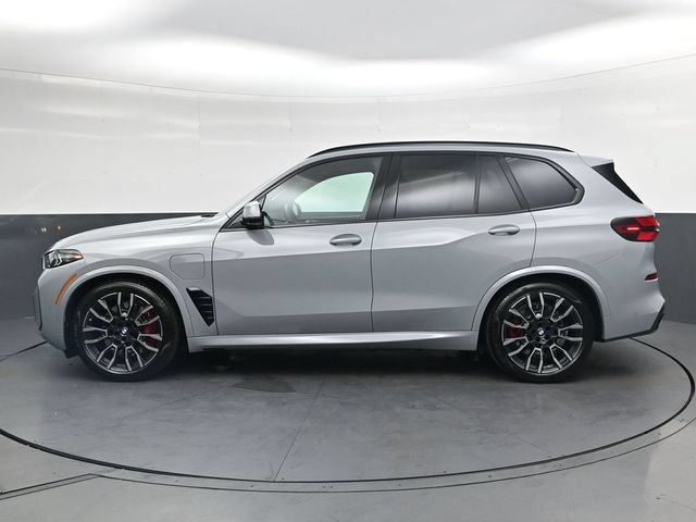 Used 2026 BMW X5 xDrive50e w/ Executive Package AWD/4WD image 9