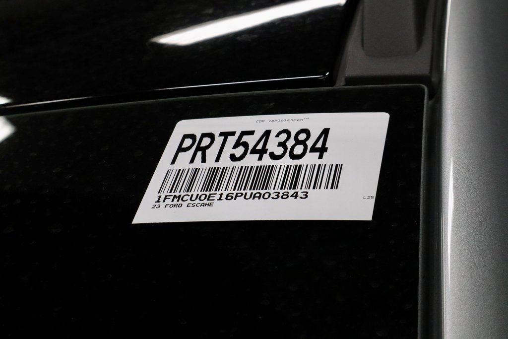 Certified 2023 Ford Escape SE w/ PHEV Premium Package image 38