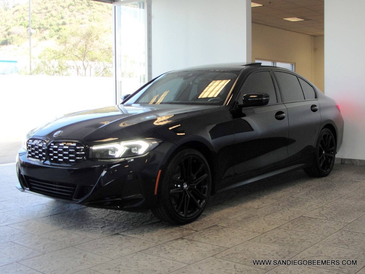 Used 2023 BMW 330i Sedan w/ Premium Package RWD image 32