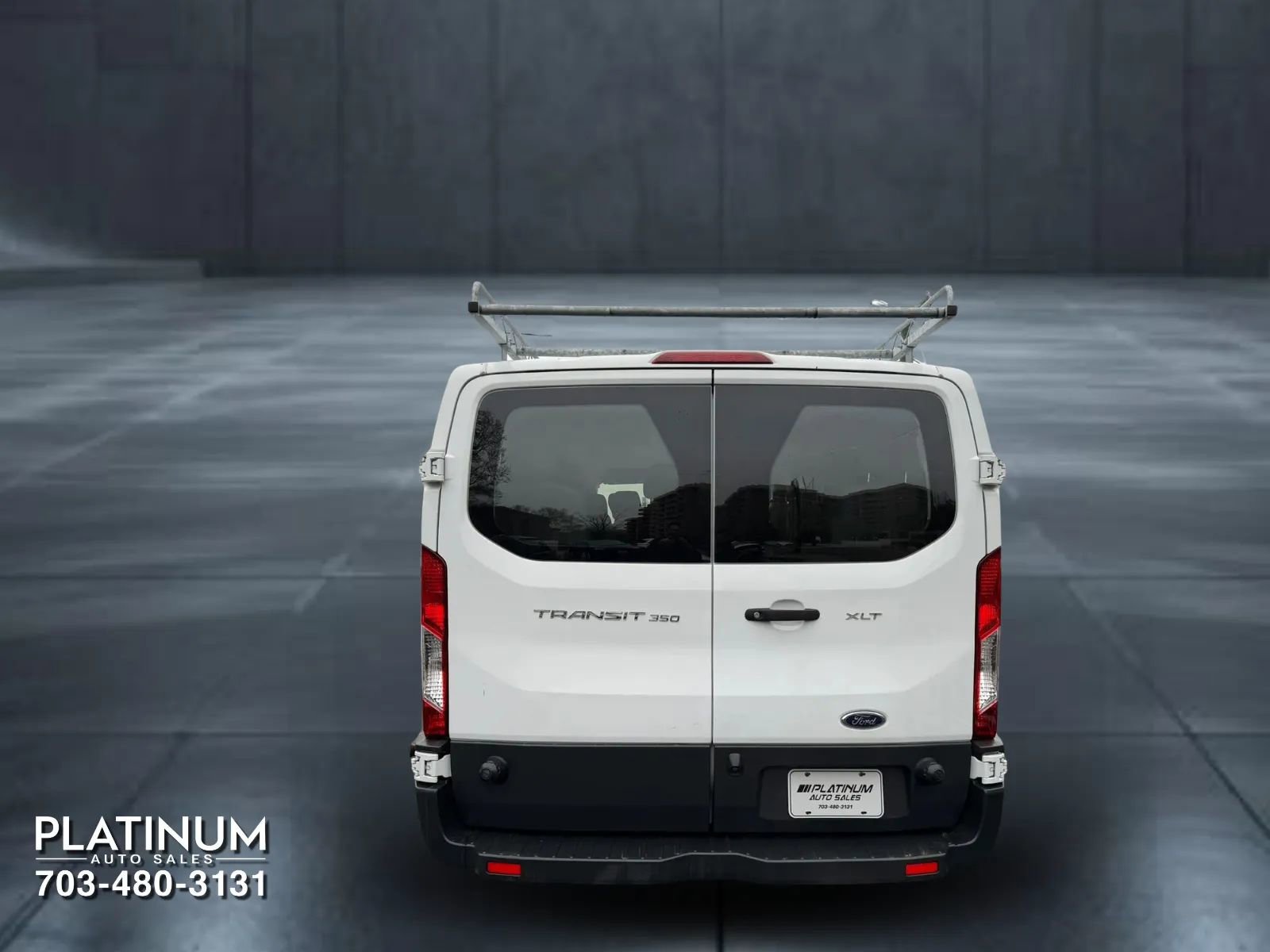 Used 2018 Ford Transit 350 XLT RWD image 8